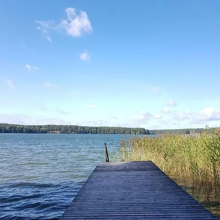 Dom Nad Jeziorem *